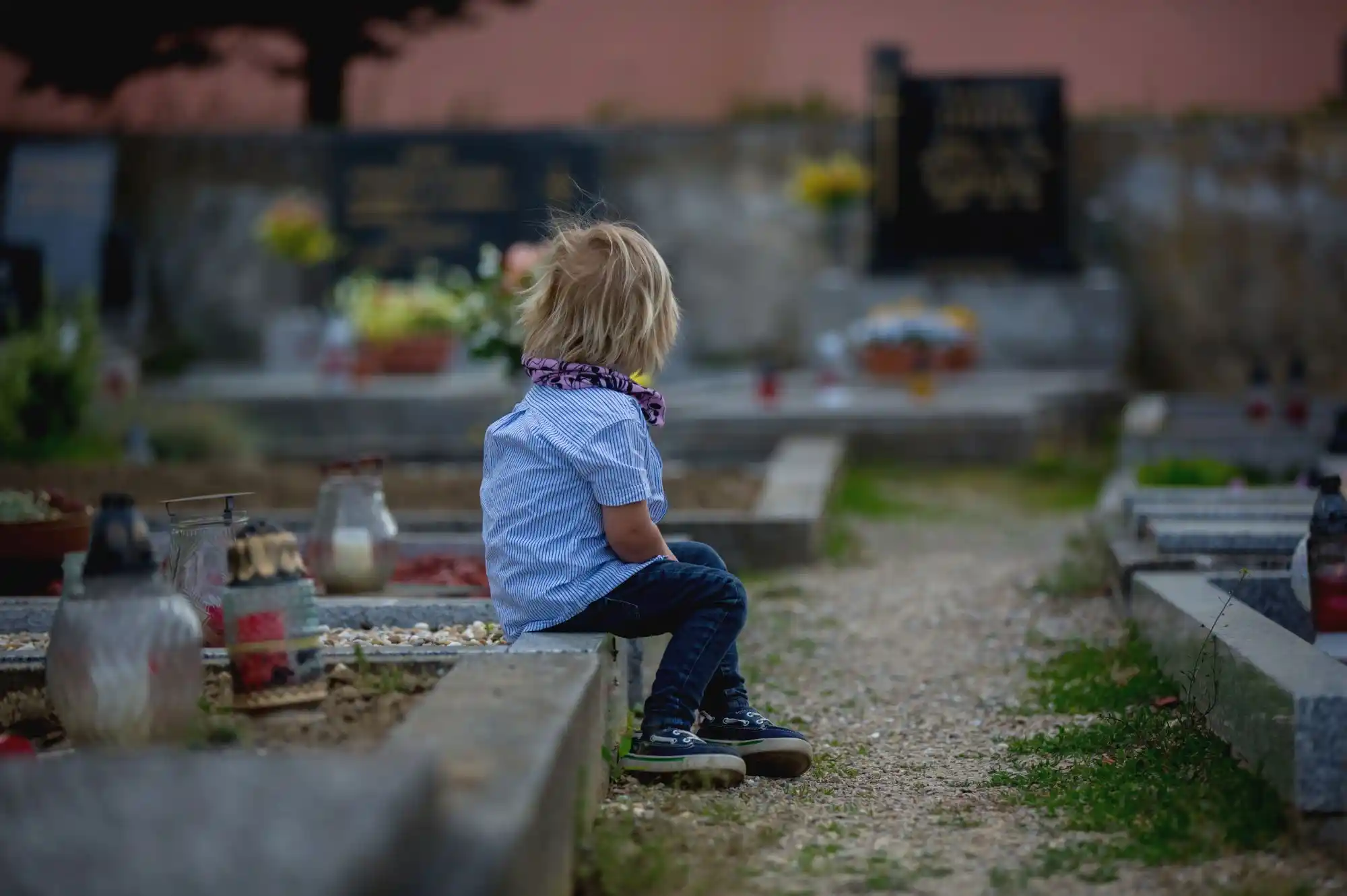 Child looking to the horizon with hope
